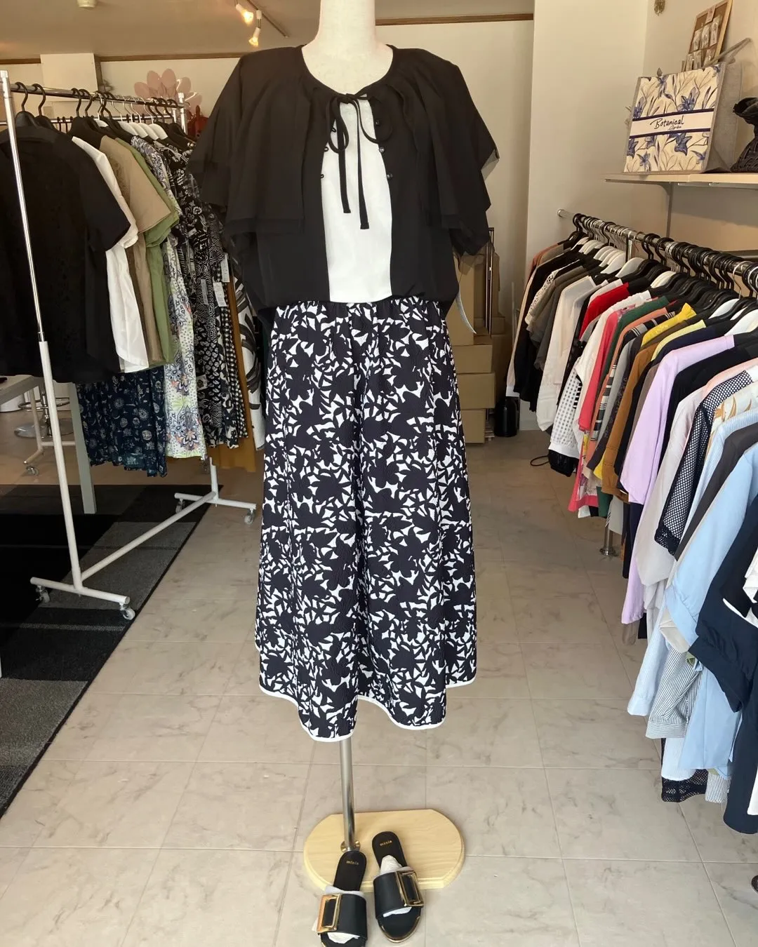 名古屋市名東区のさくら洋品店です♪